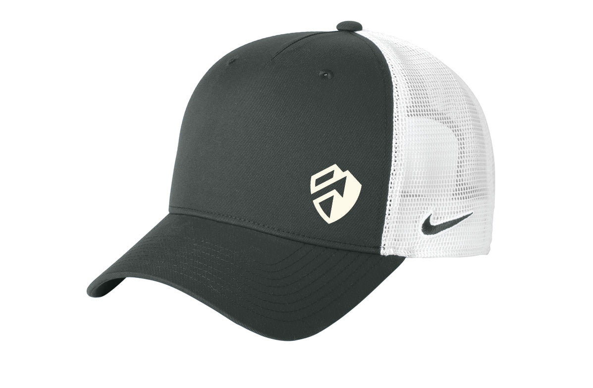 Nike Snapback Mesh Trucker Cap